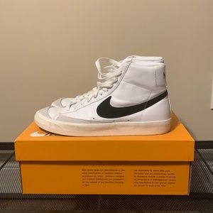Mens Nike Blazers White